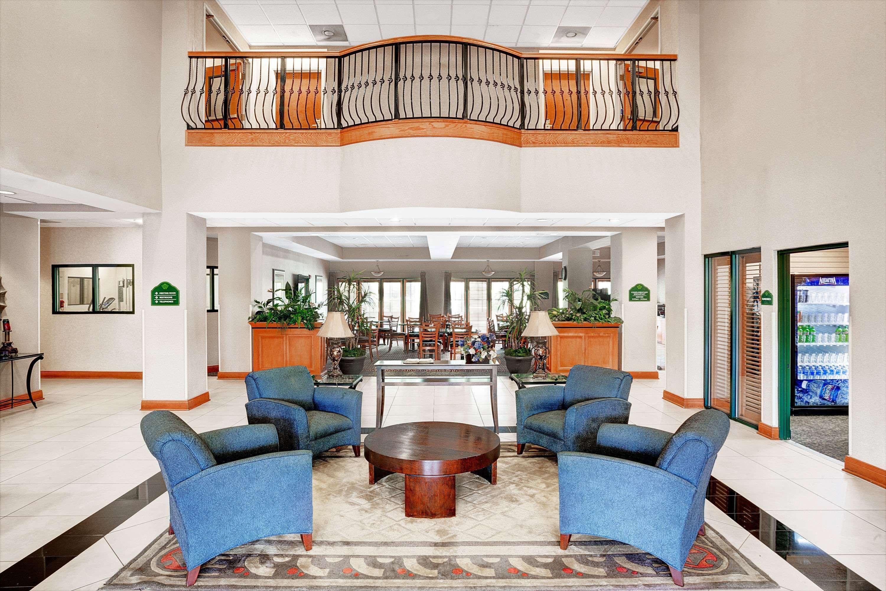 Wingate By Wyndham Atlanta Fairburn Hotel Екстериор снимка