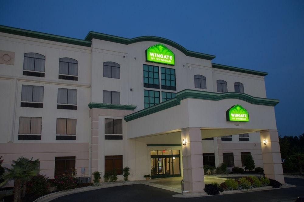 Wingate By Wyndham Atlanta Fairburn Hotel Екстериор снимка