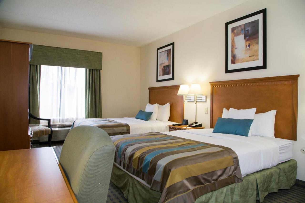 Wingate By Wyndham Atlanta Fairburn Hotel Екстериор снимка